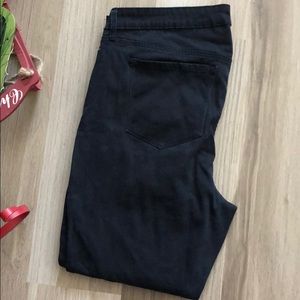 Old Navy Rockstar Jeans super soft gently used.